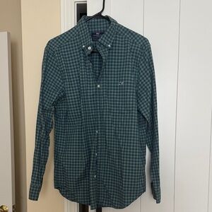 Vineyard Vines Blue and Green Plaid Button Down Shirt